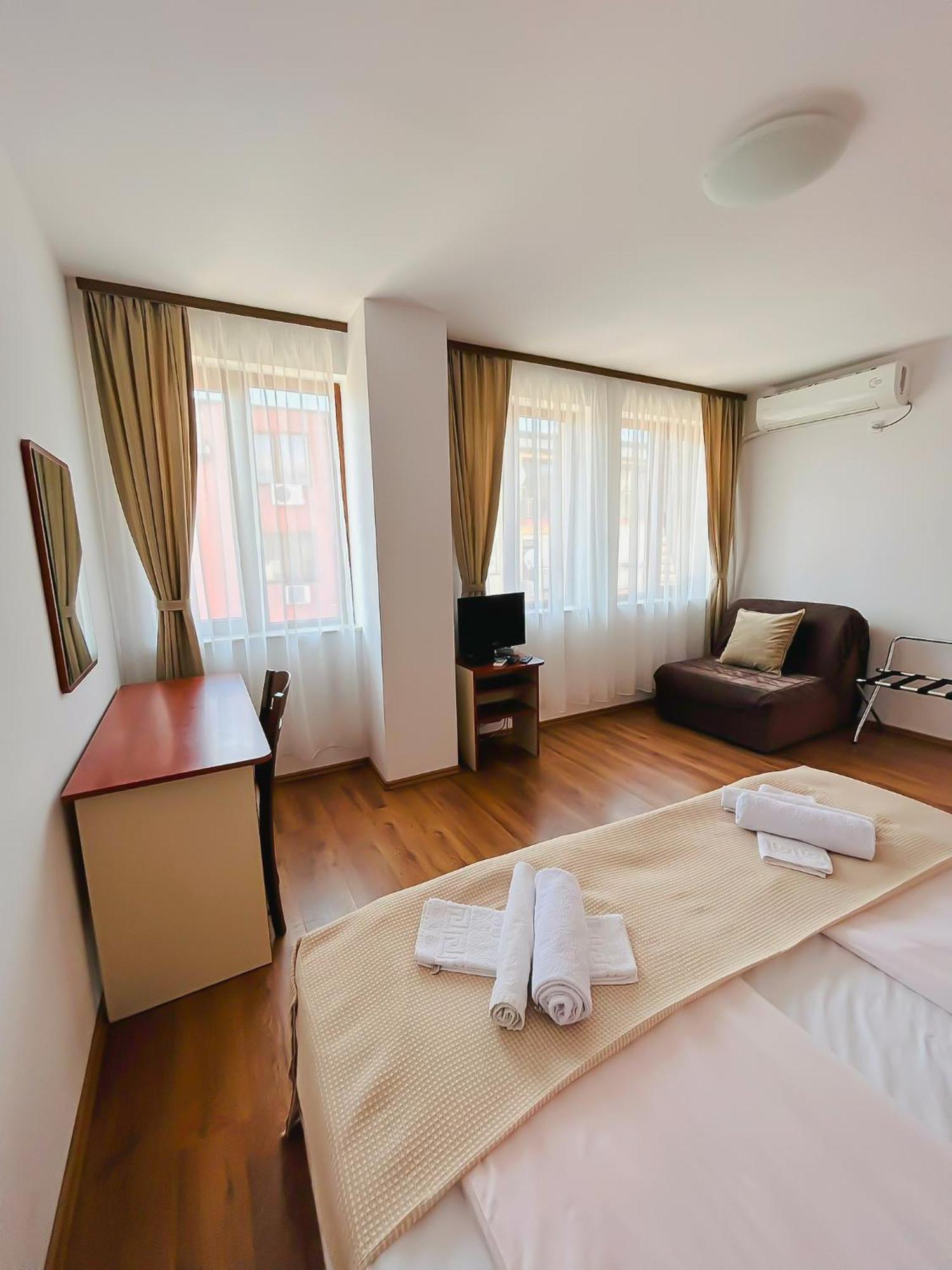 Family Hotel Helios Pantai Sunny Luaran gambar